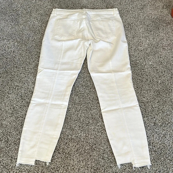 J Brand Midrise Pin Tuck White Jeans, Size 29, never worn - Picture 7 of 7